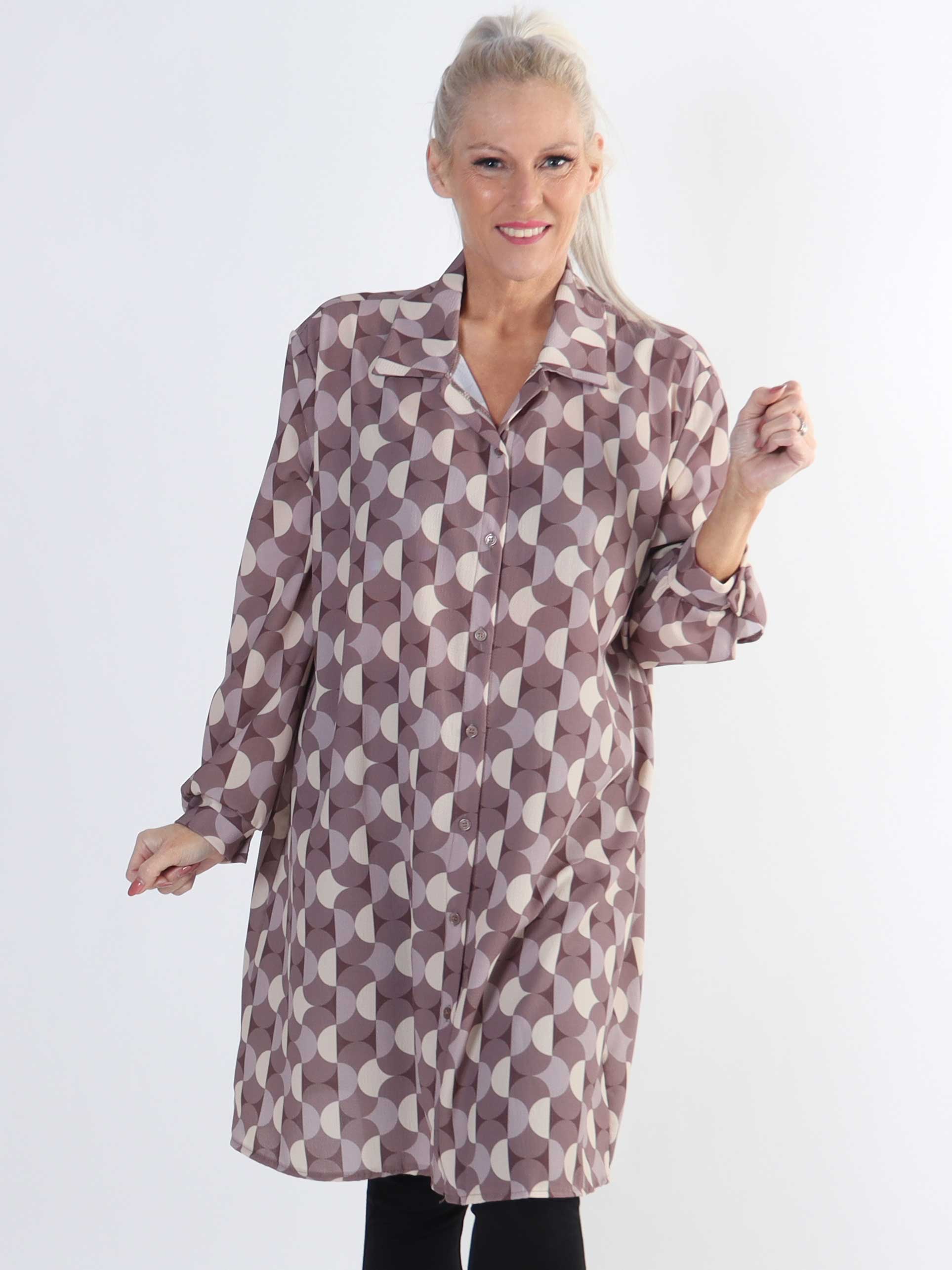 Abigail Pattern - Mønstret plus size skjortekjole